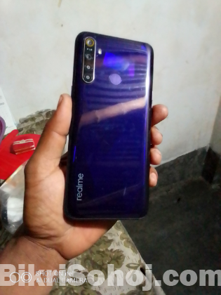 Realme 5